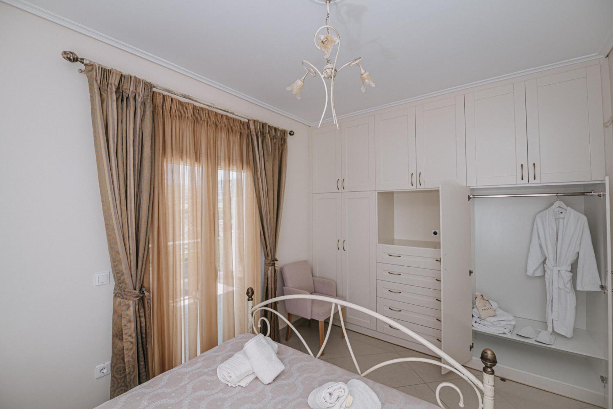 Nereides Luxury Villas Kato Almiri Buitenkant foto